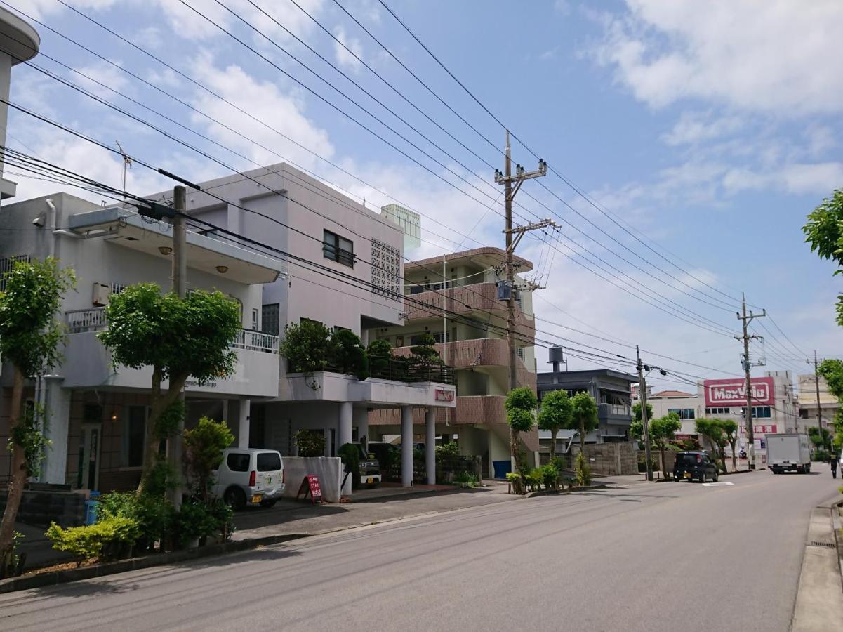 ゲストハウス あぱらぎ Guesthouse Aparagi Ishigaki  Extérieur photo